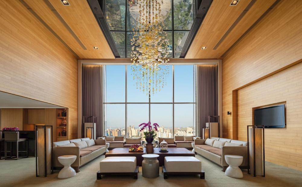 Hotel Regent Taipeh Exterior foto The Sky Lounge