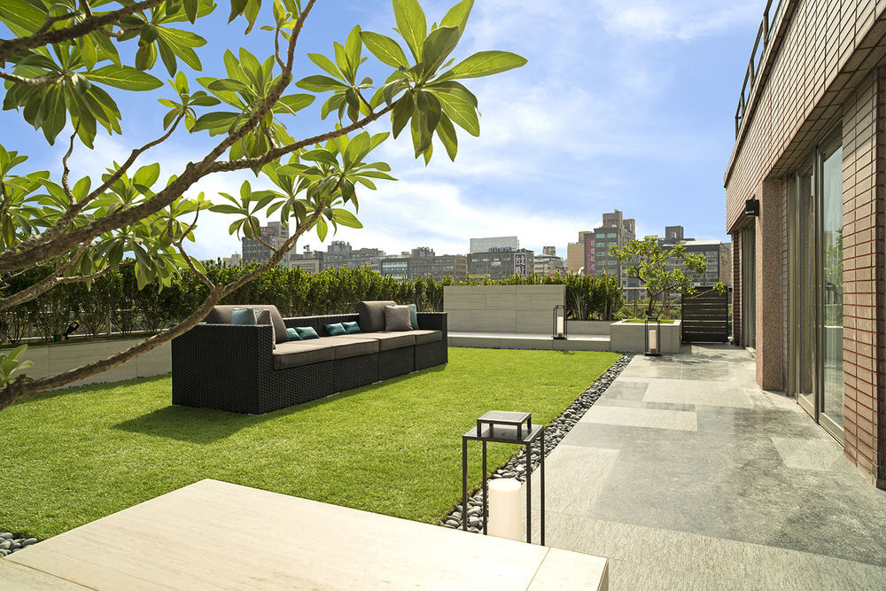 Hotel Regent Taipeh Exterior foto Rooftop garden